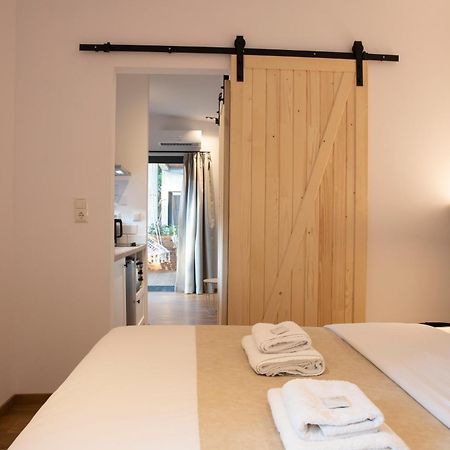 Gkaras Campsite & Apartments 렙토카리아 외부 사진
