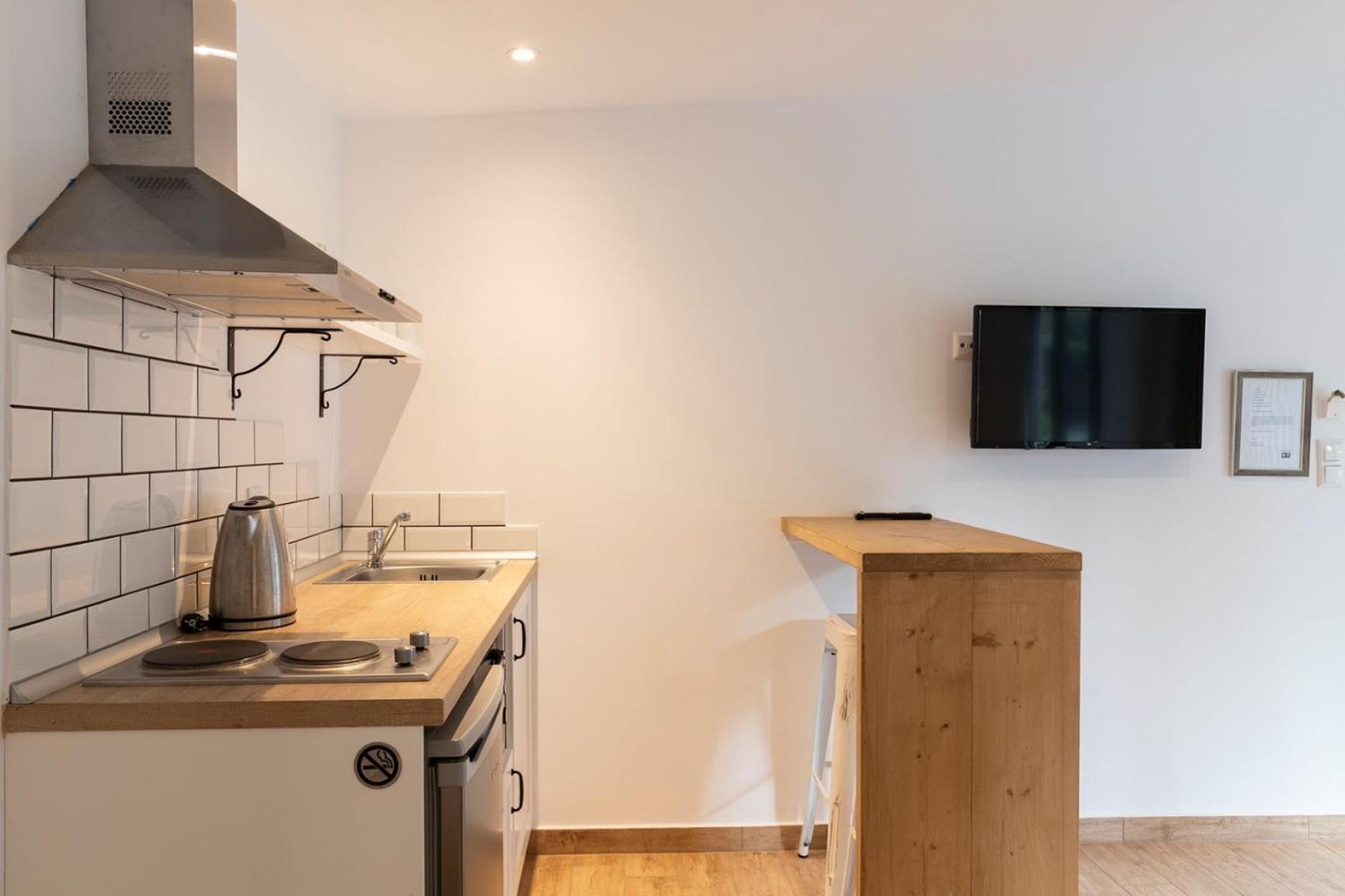Gkaras Campsite & Apartments 렙토카리아 외부 사진