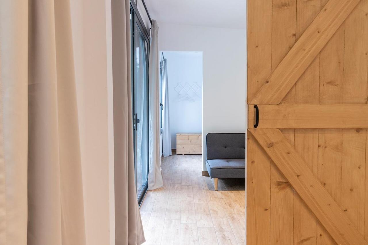 Gkaras Campsite & Apartments 렙토카리아 외부 사진
