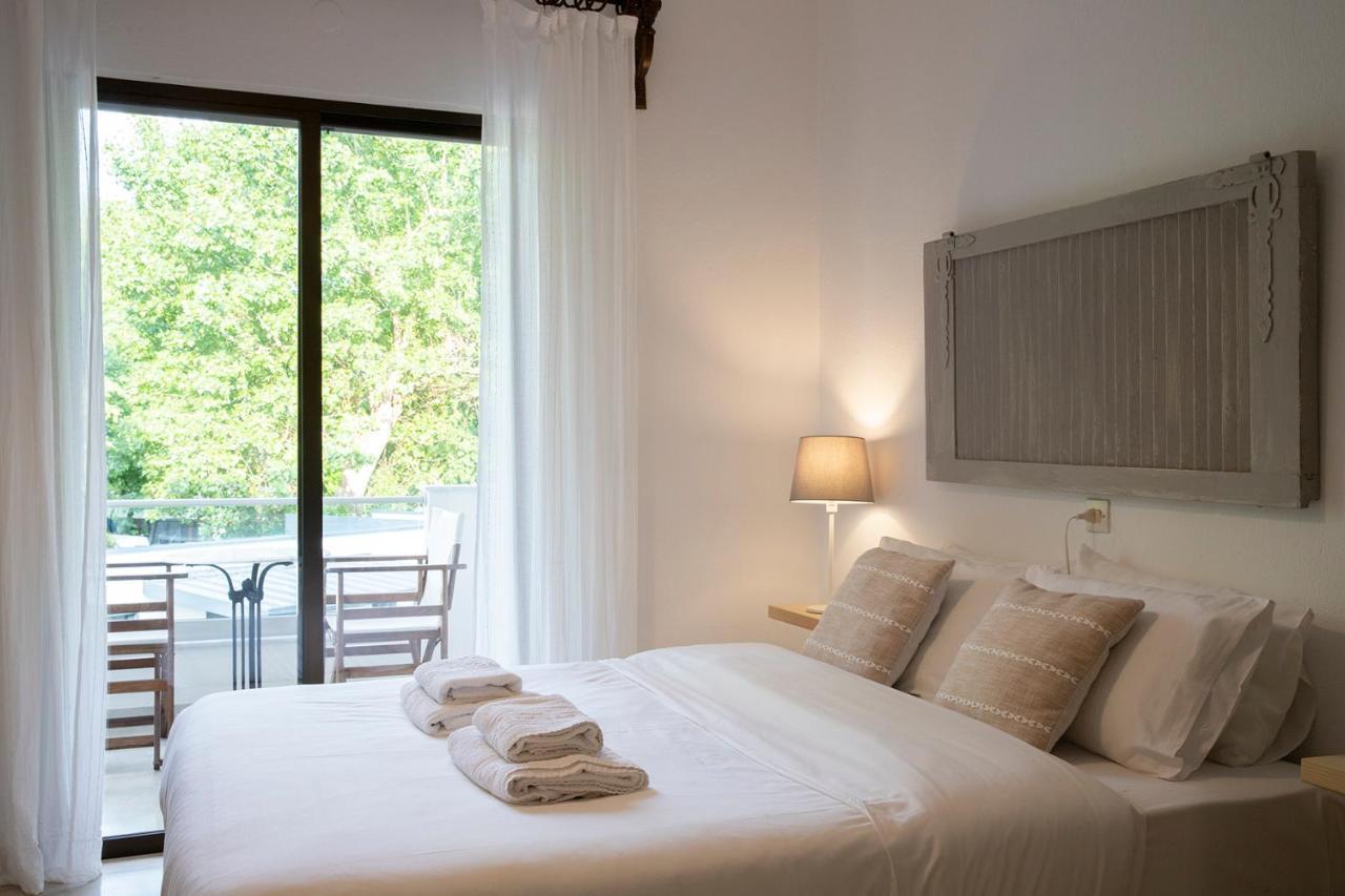 Gkaras Campsite & Apartments 렙토카리아 외부 사진