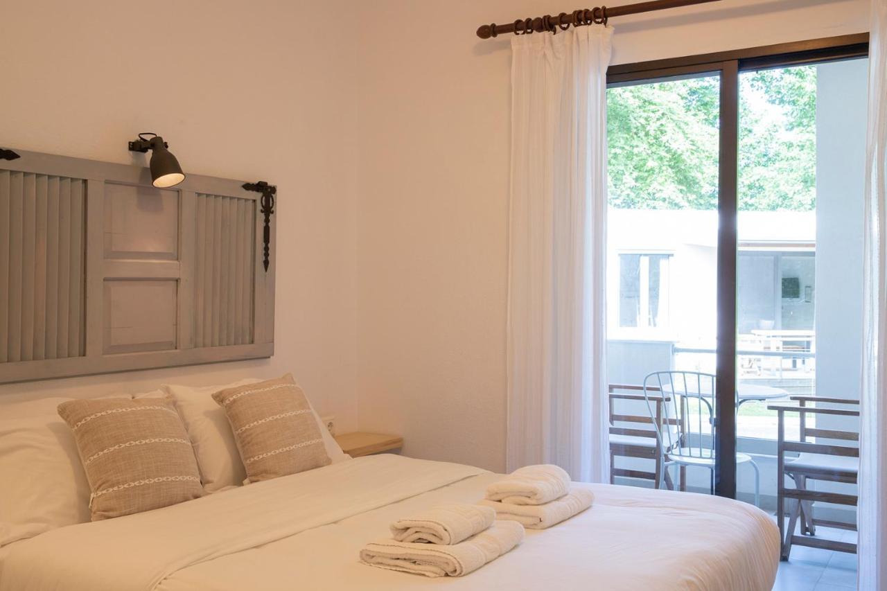 Gkaras Campsite & Apartments 렙토카리아 외부 사진